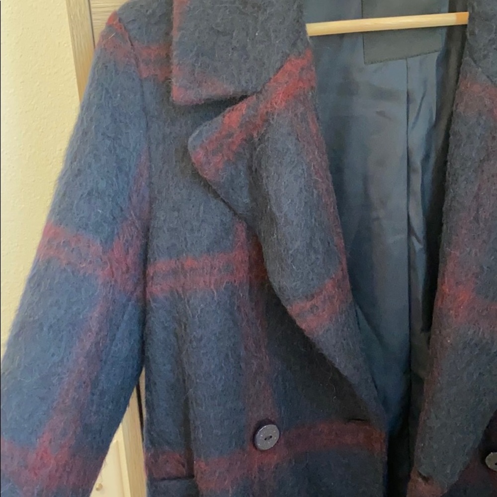 Premium Quality Warm Wool Jacket. - image 2
